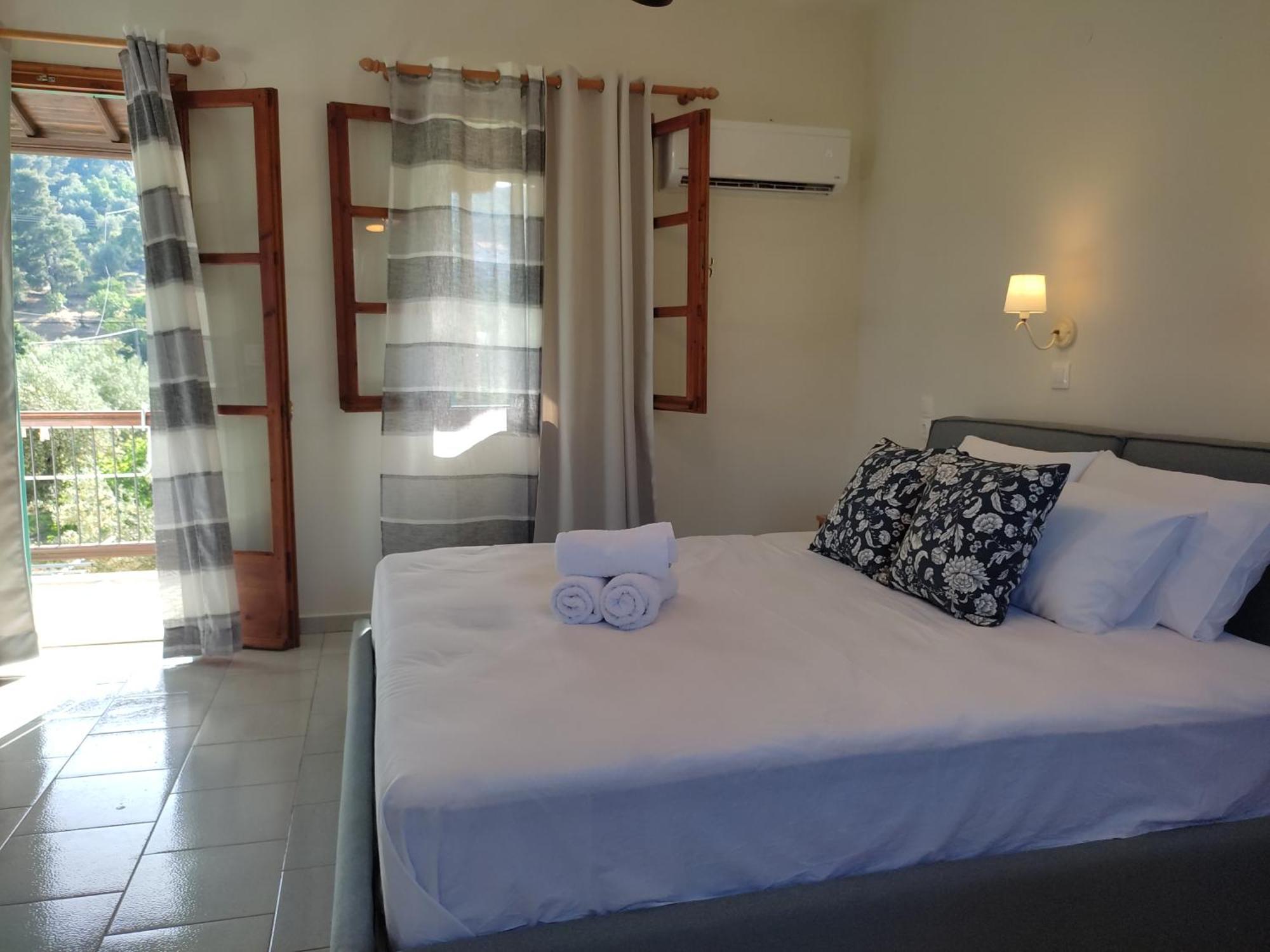 Hotel Dafnes Skopelos Exterior foto